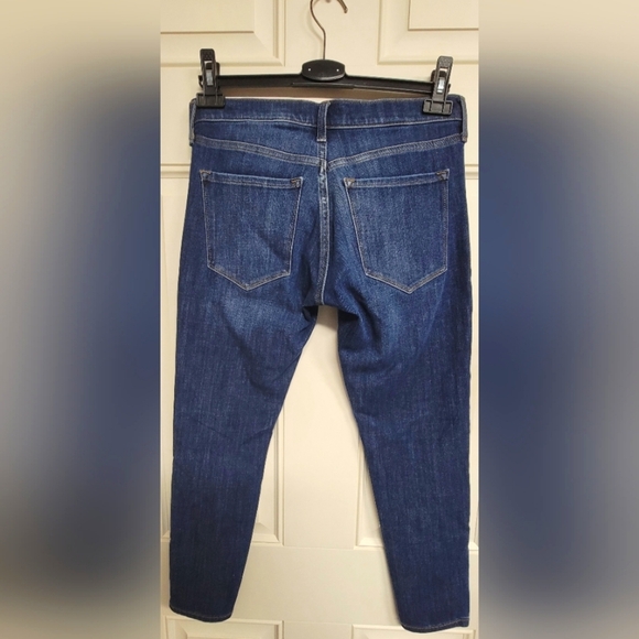 Women's Size 4/27 Short Banana Republic Premium Denim Skinny Jeans Distressed. - Picture 7 of 8